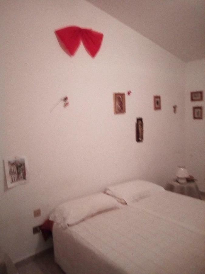 Sperone Hotel Mandra Capreria Esterno foto